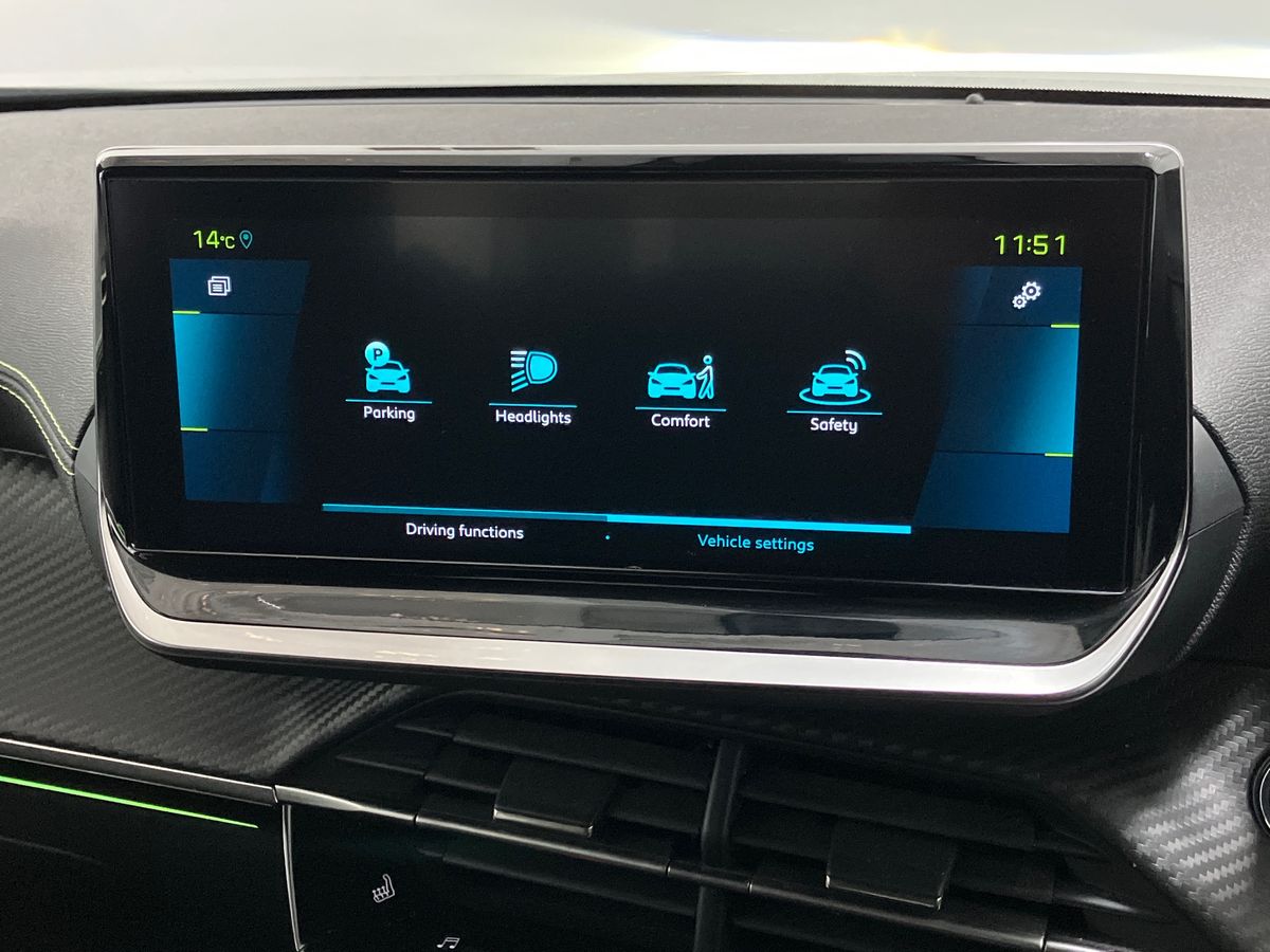 Used Peugeot 2008 2023 for sale - 76128128: Photo 35