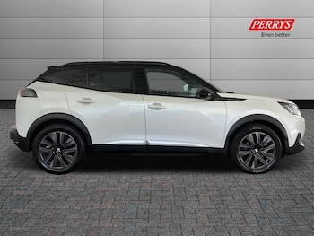 Used Peugeot 2008 2023 for sale - 76128128: Photo 3