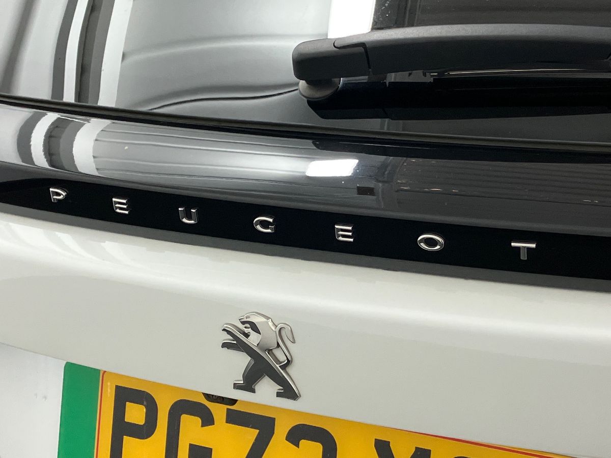Used Peugeot 2008 2023 for sale - 76128128: Photo 58