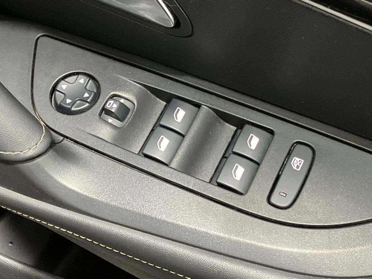 Used Peugeot 2008 2020 for sale - 76090238: Photo 21