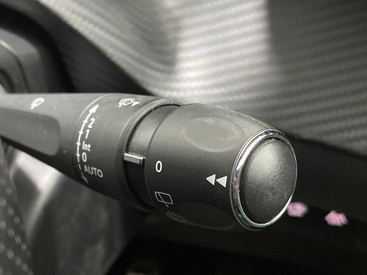 Used Peugeot 2008 2020 for sale - 76090238: Photo 38