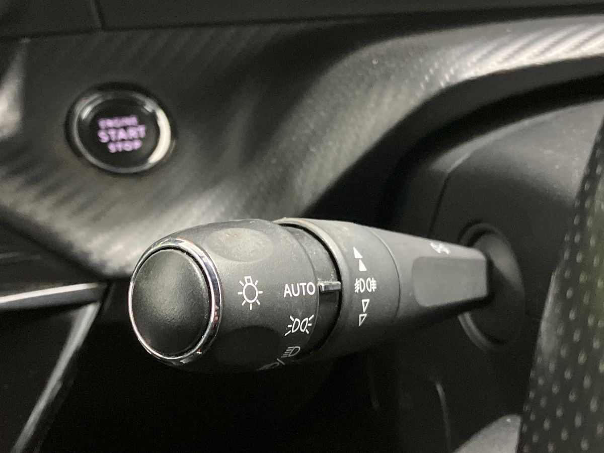 Used Peugeot 2008 2020 for sale - 76090238: Photo 39