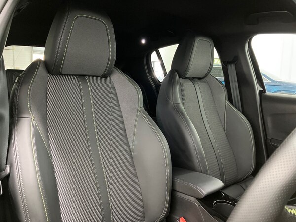 Used Peugeot 208 2024 for sale - 74924051: Photo 28
