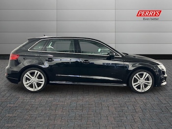 Used Audi A3 2019 for sale - 77113696: Photo