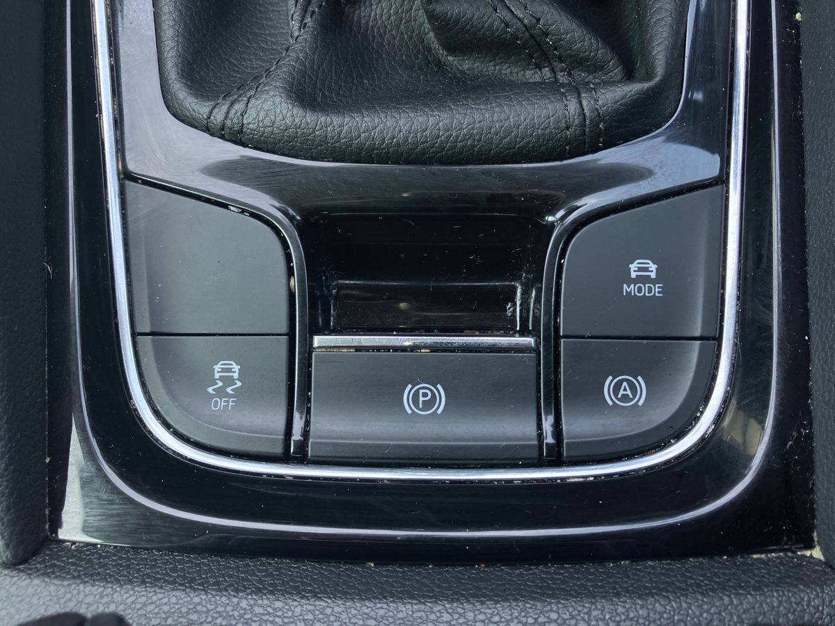 Used Skoda Karoq 2022 for sale - 77113667: Photo 27