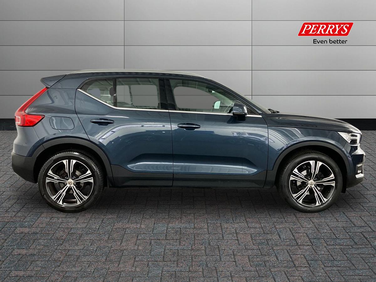 Used Volvo XC40 2021 for sale - 77113746: Photo 3