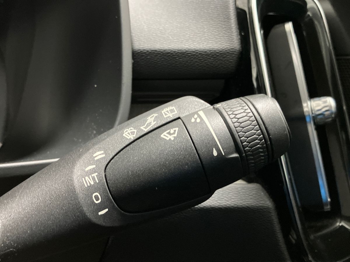 Used Volvo XC40 2021 for sale - 77113746: Photo 34