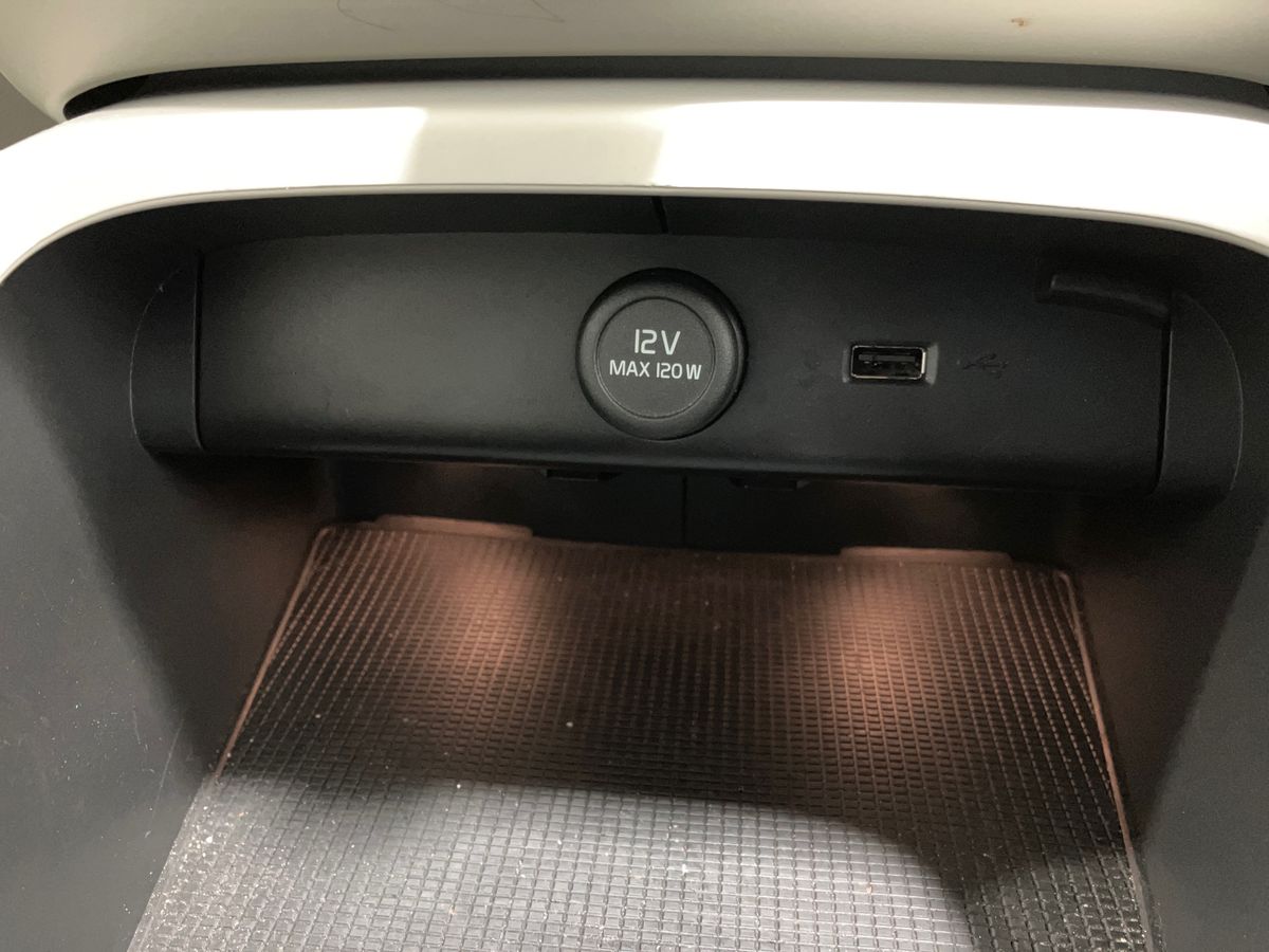 Used Volvo XC40 2021 for sale - 77113746: Photo 38