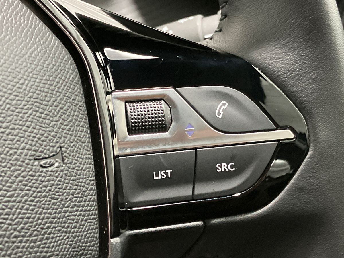 Used Peugeot 2008 2025 for sale - 76090414: Photo 35