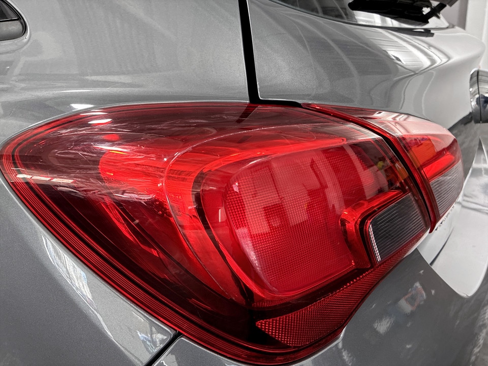 Used Vauxhall Corsa 2016 for sale - 77639654: Photo 11