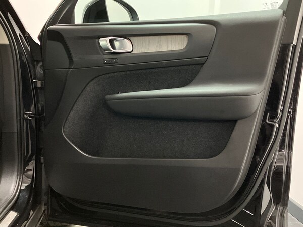 Used Volvo XC40 2022 for sale - 75461264: Photo 26