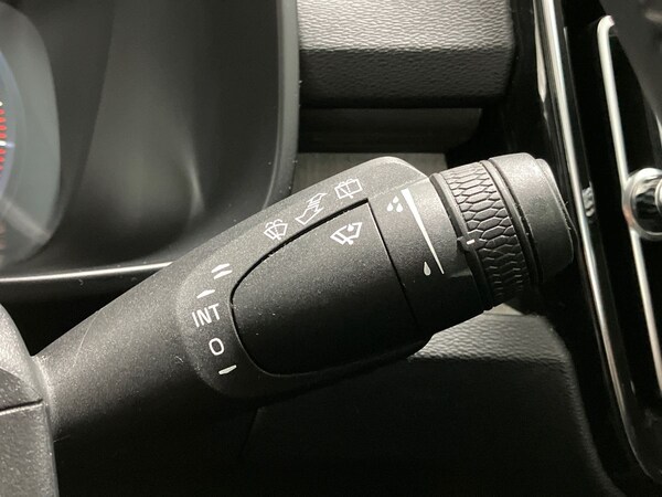 Used Volvo XC40 2022 for sale - 75461264: Photo 33