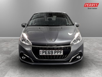 Used Peugeot 208 2019 for sale - 77730519: Photo