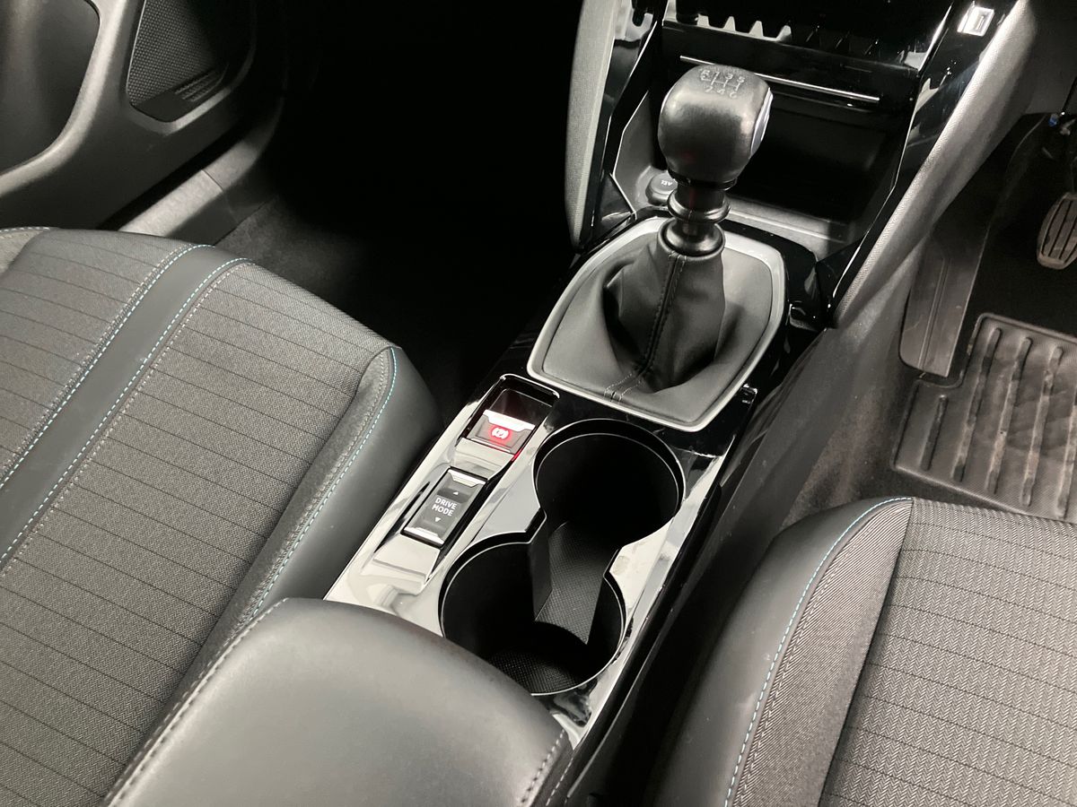 Used Peugeot 2008 2021 for sale - 76330718: Photo 17