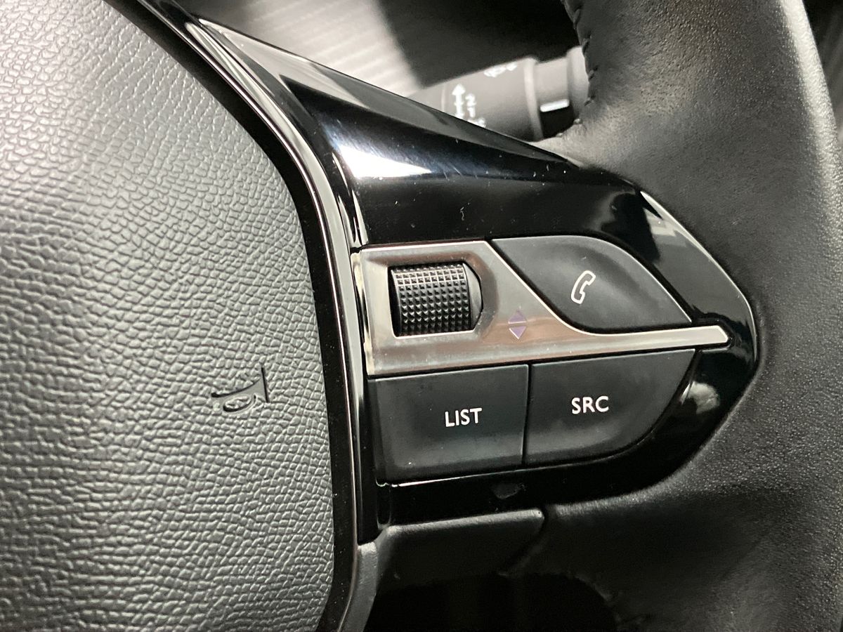 Used Peugeot 2008 2021 for sale - 76330718: Photo 29