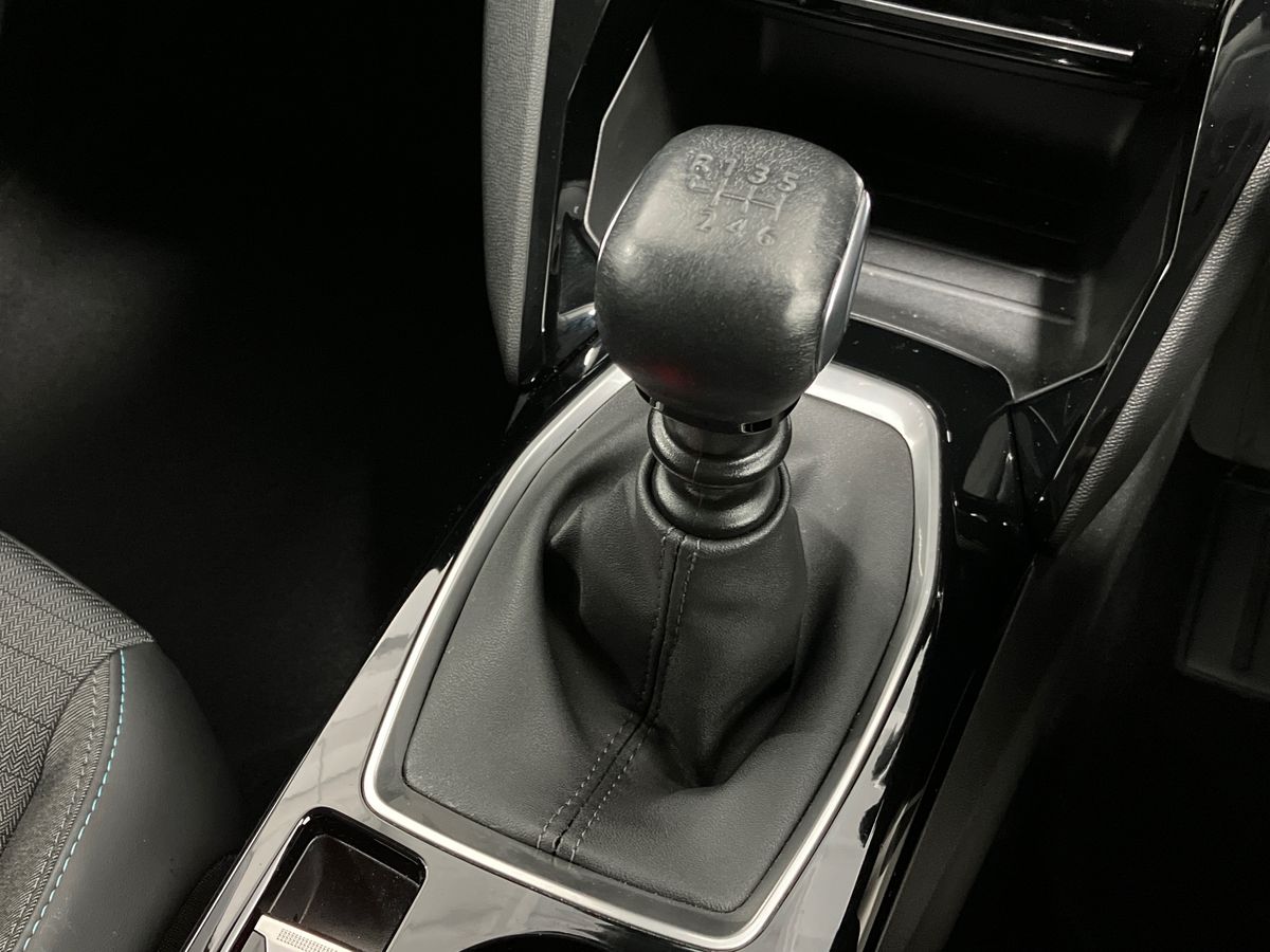 Used Peugeot 2008 2021 for sale - 76330718: Photo 36