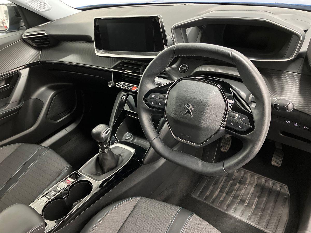 Used Peugeot 2008 2021 for sale - 76330718: Photo 8