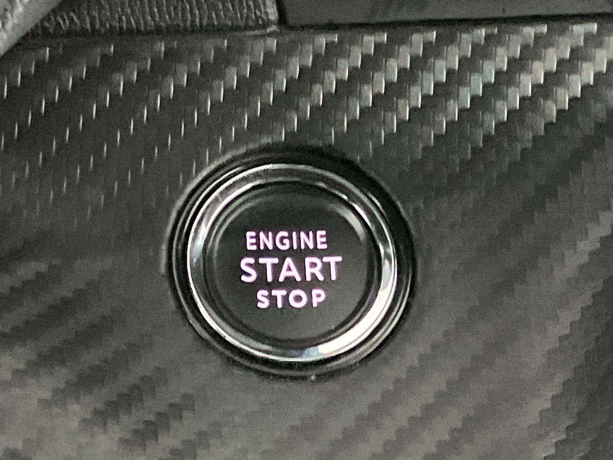 Used Peugeot 2008 2023 for sale - 77195937: Photo 35