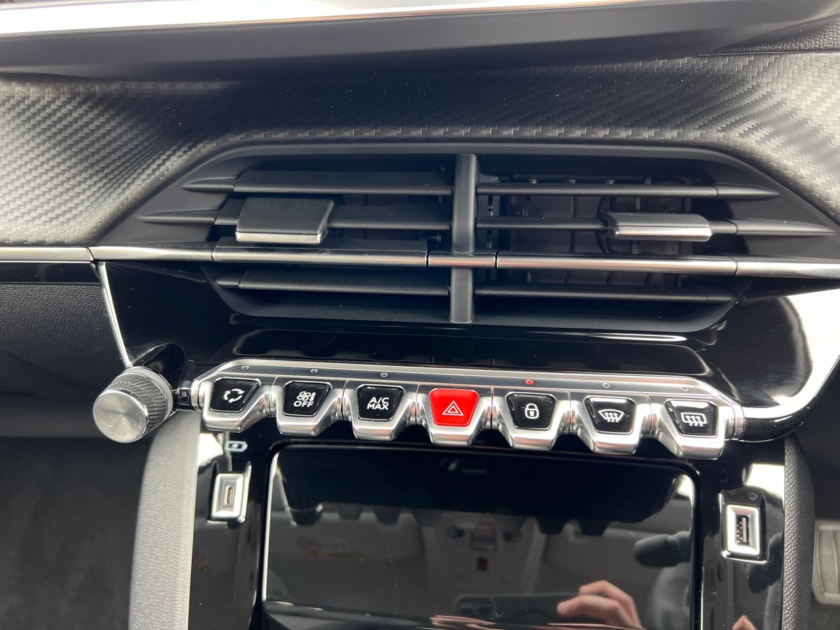 Used Peugeot 208 2024 for sale - 76491190: Photo 28