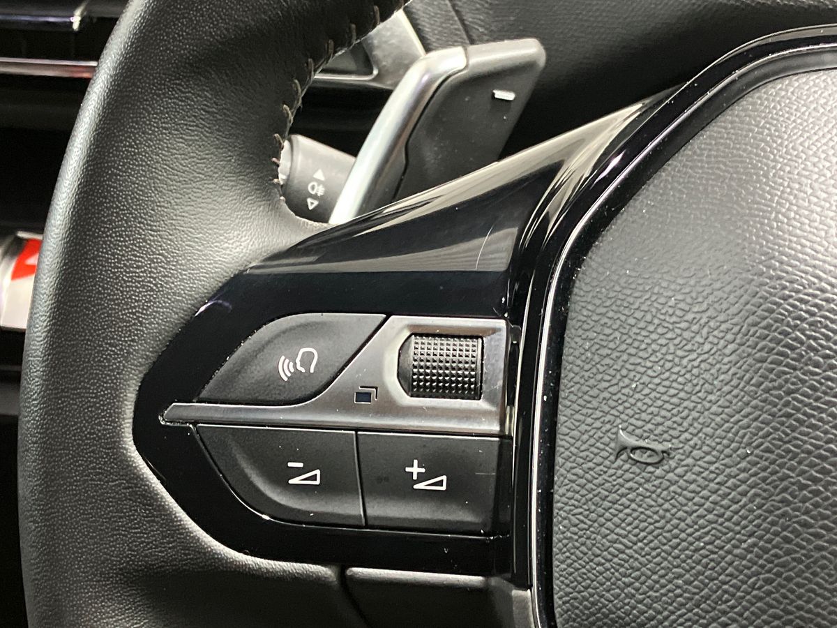 Used Peugeot 3008 2023 for sale - 76542359: Photo 16