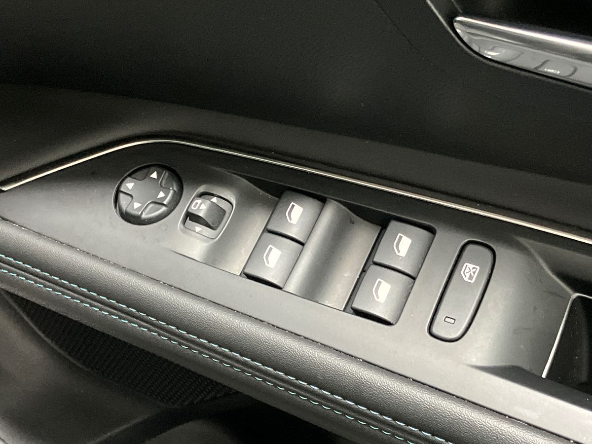 Used Peugeot 3008 2023 for sale - 76542359: Photo 18