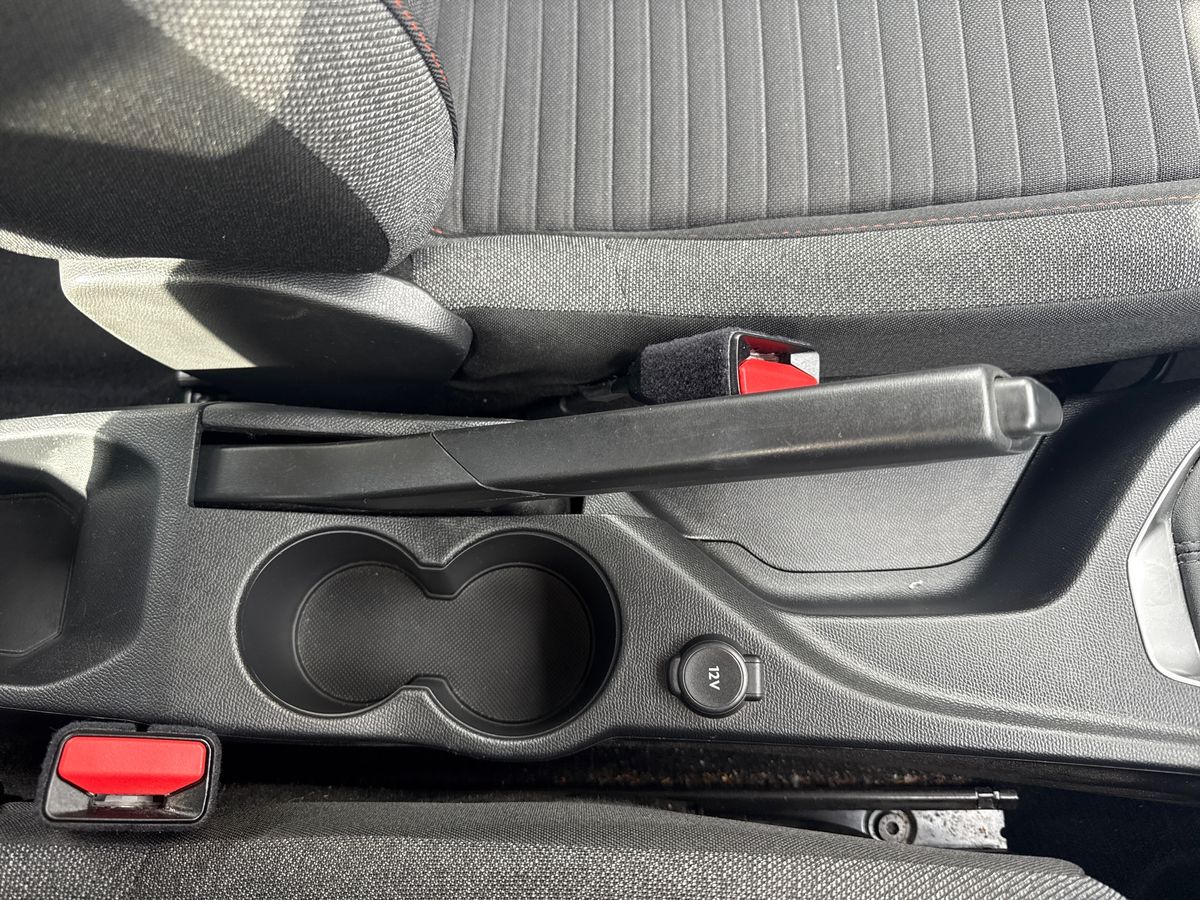 Used Peugeot 2008 2022 for sale - 76518216: Photo 32