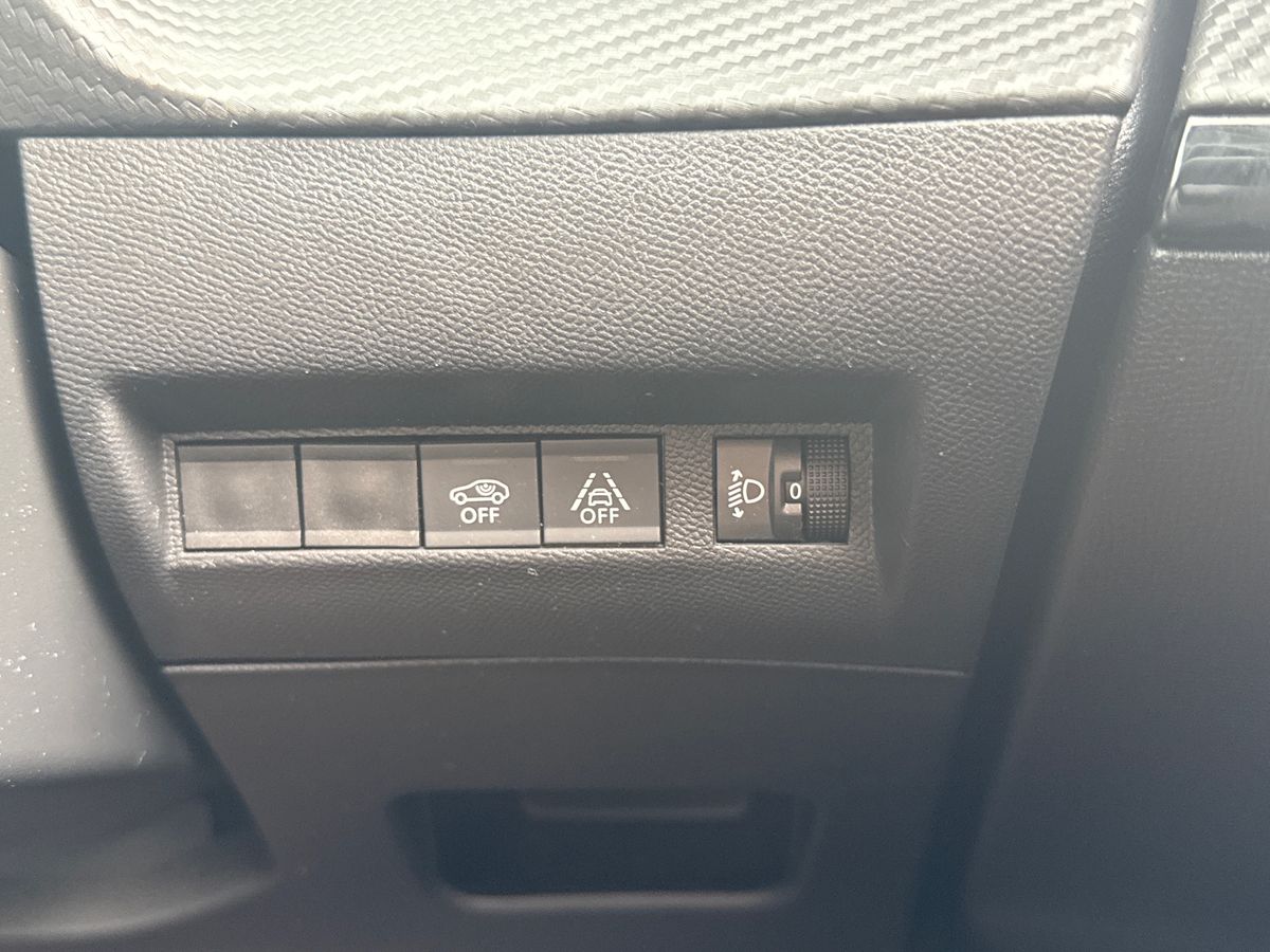 Used Peugeot 2008 2022 for sale - 76518216: Photo 39