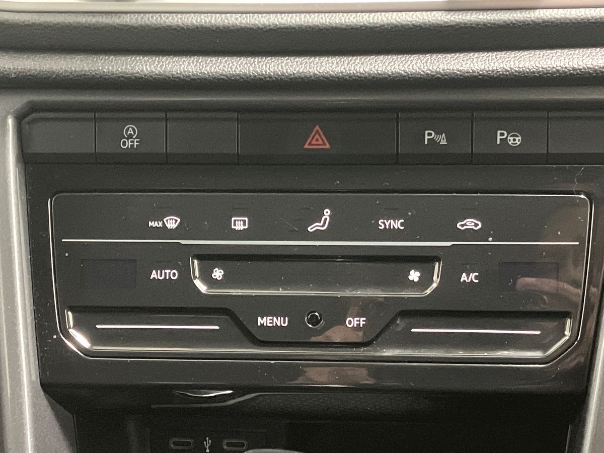 Used Volkswagen T-Roc 2022 for sale - 77364505: Photo 12