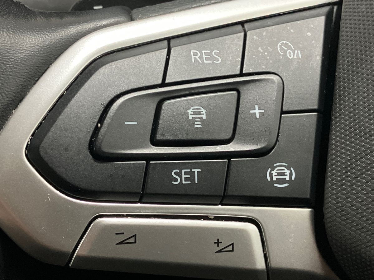 Used Volkswagen T-Roc 2022 for sale - 77364505: Photo 16