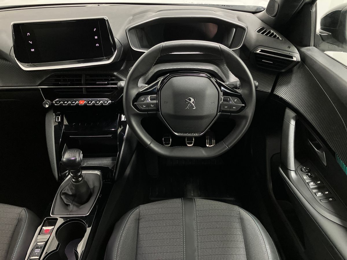 Used Peugeot 2008 2022 for sale - 76158033: Photo 17