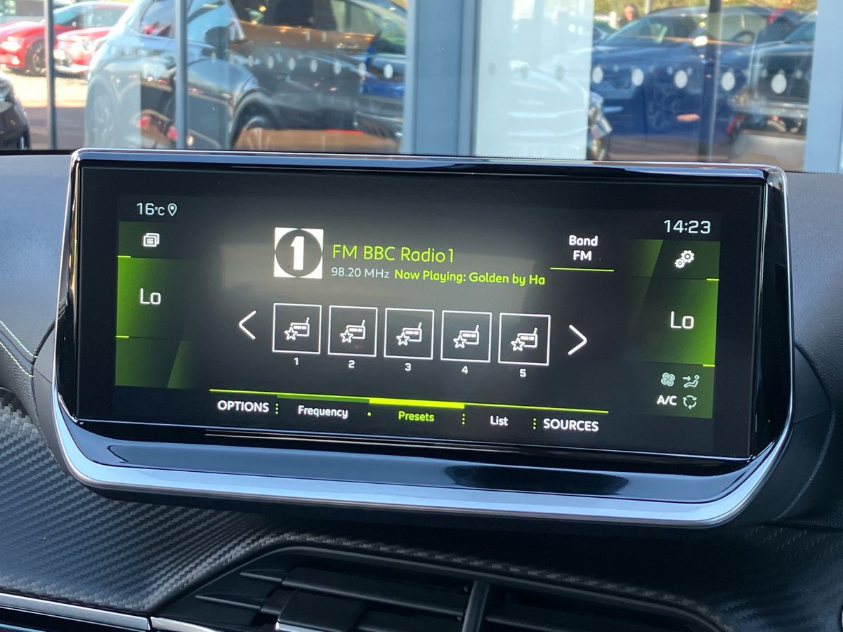 Used Peugeot 208 2022 for sale - 77350700: Photo 10