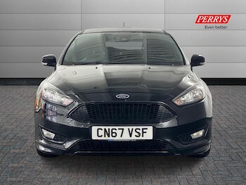 Used Ford Focus 2017 for sale - 77195992: Photo