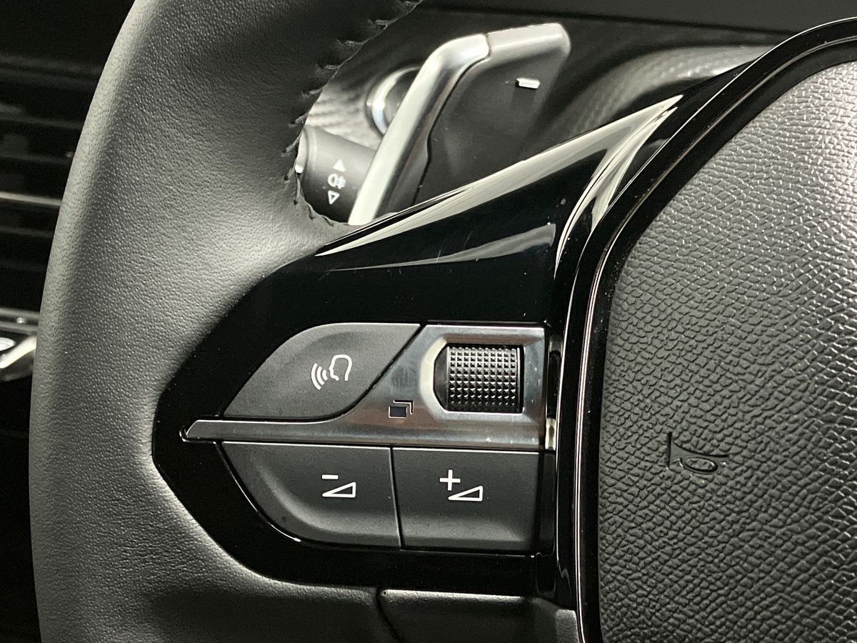 Used Peugeot 2008 2025 for sale - 76142200: Photo 19