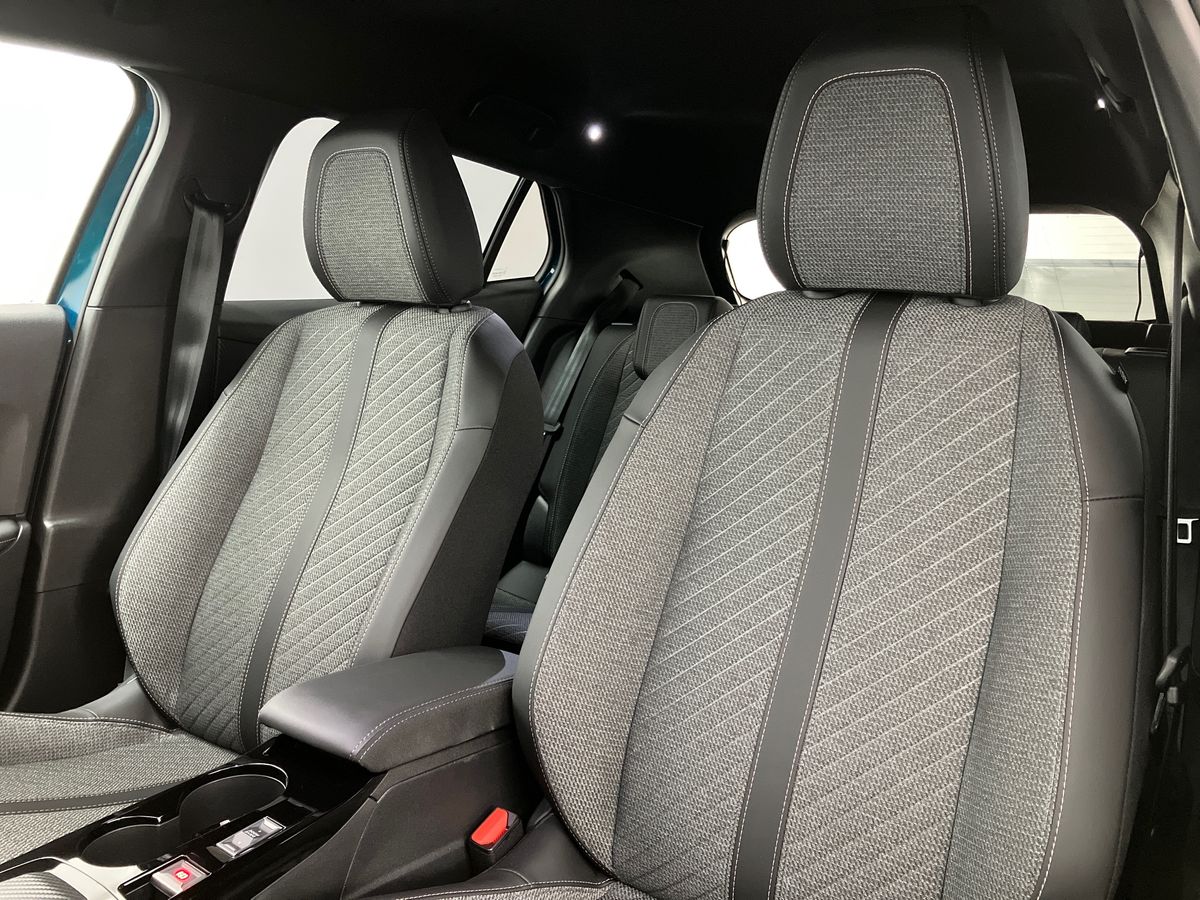 Used Peugeot 2008 2025 for sale - 76142200: Photo 26