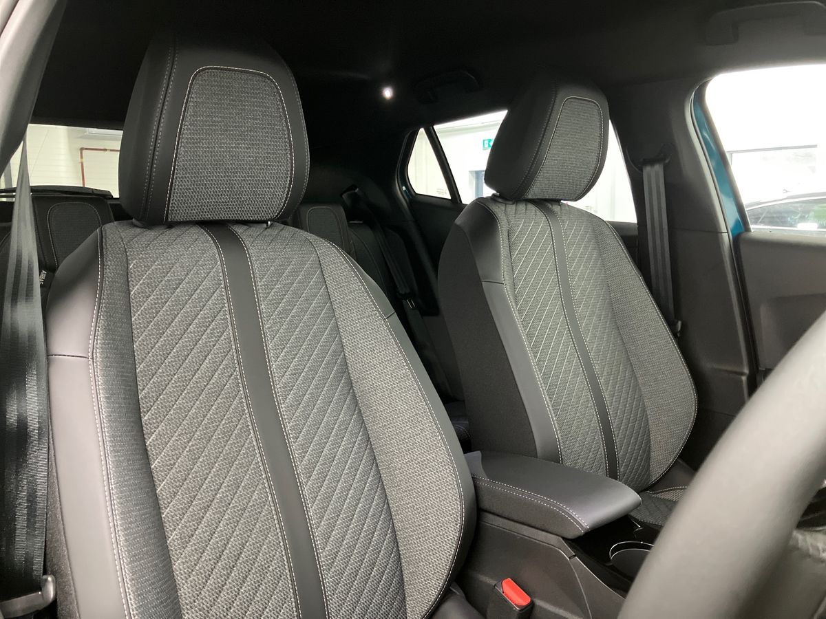Used Peugeot 2008 2025 for sale - 76142200: Photo 27