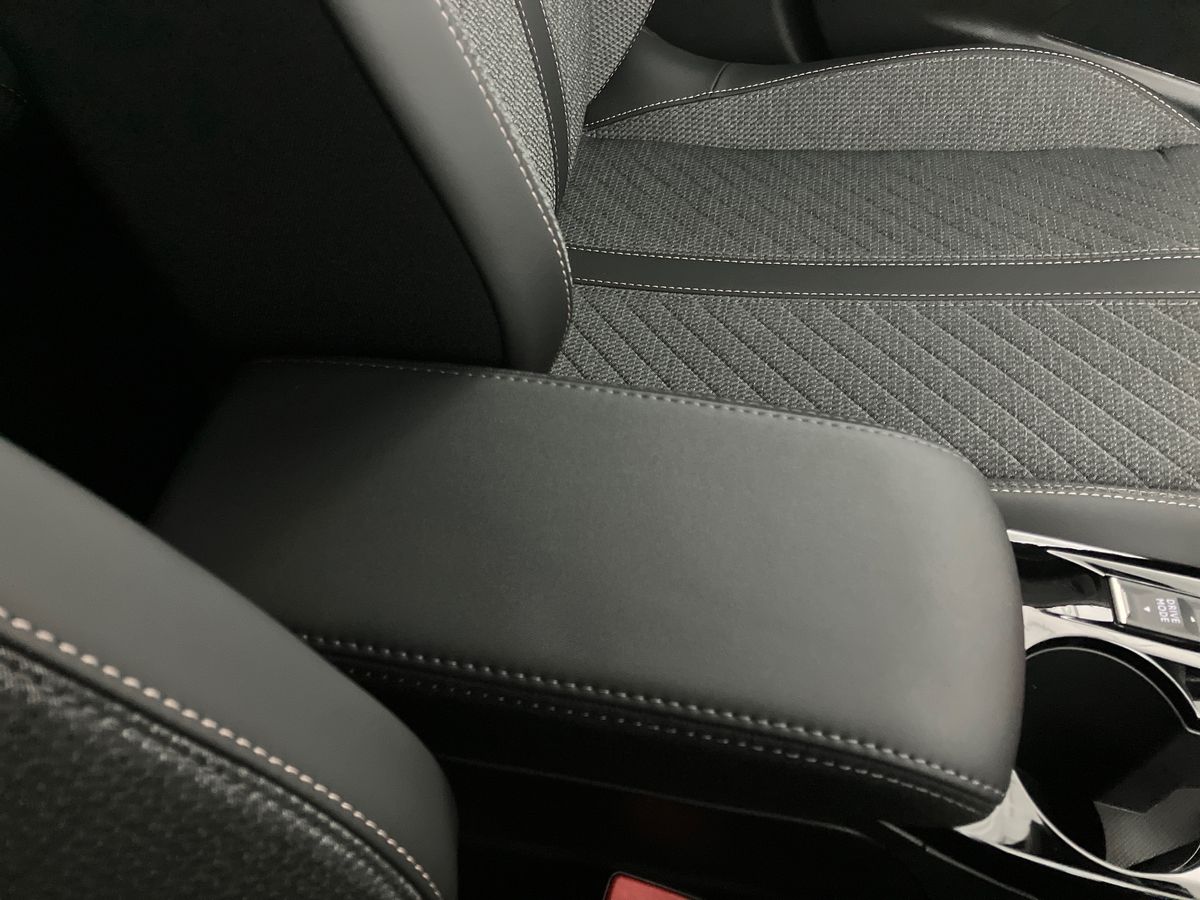 Used Peugeot 2008 2025 for sale - 76142200: Photo 43