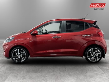 Used Hyundai i10 2023 for sale - 79391442: Photo