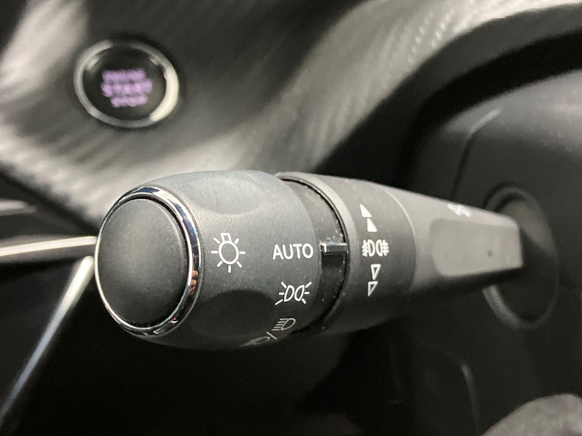 Used Peugeot 2008 2022 for sale - 76330666: Photo 32