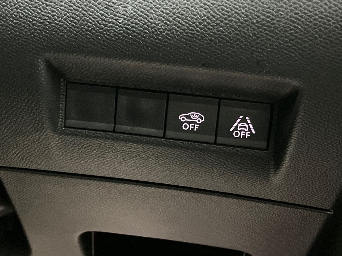 Used Peugeot 2008 2022 for sale - 76330666: Photo 34