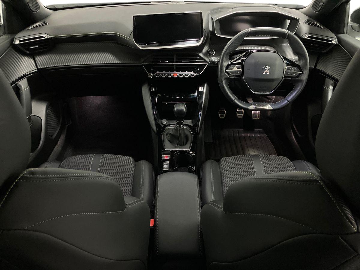 Used Peugeot 2008 2022 for sale - 76330666: Photo 9