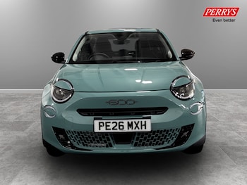 Used Fiat 600 2026 for sale - 78979132: Photo