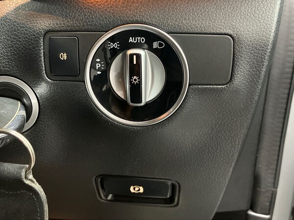 Used Mercedes-Benz B Class 2014 for sale - 76264071: Photo 32