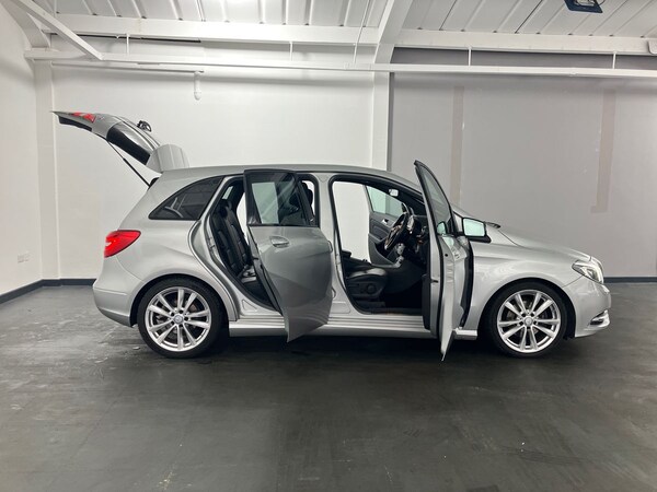 Used Mercedes-Benz B Class 2014 for sale - 76264071: Photo 45