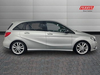 Used Mercedes-Benz B Class 2014 for sale - 76264071: Photo 4