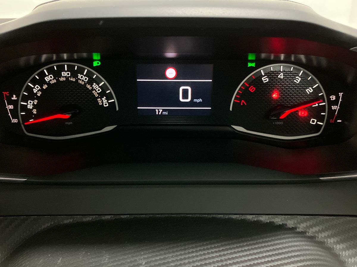 Used Peugeot 2008 2025 for sale - 75212659: Photo 14