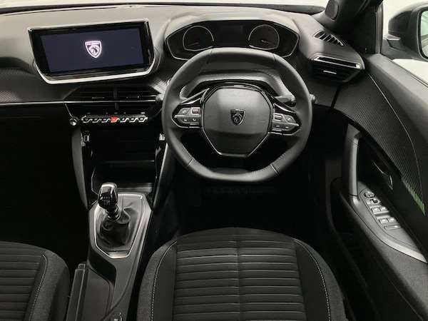Used Peugeot 2008 2025 for sale - 75212659: Photo 17