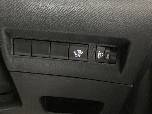 Used Peugeot 2008 2025 for sale - 75212659: Photo 40