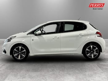 Used Peugeot 208 2019 for sale - 79624225: Photo