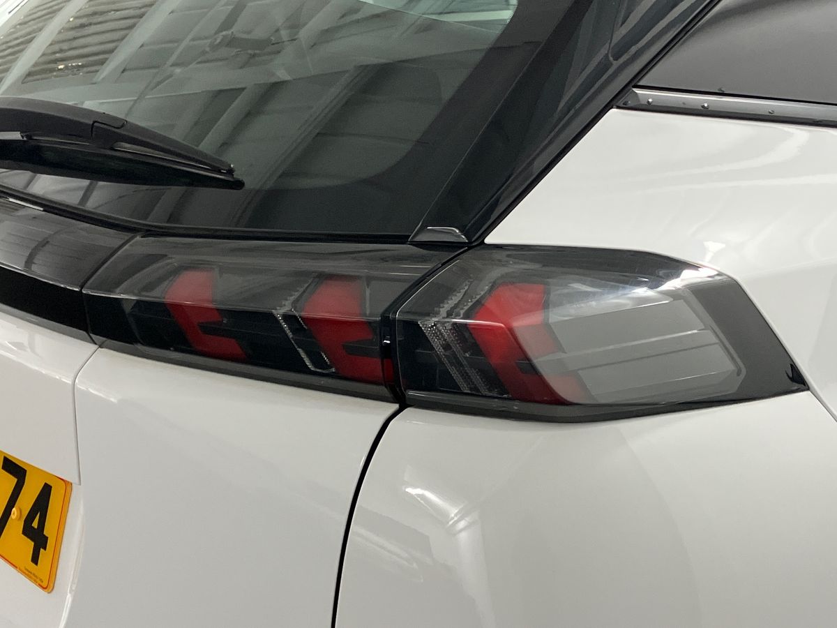 Used Peugeot 2008 2022 for sale - 76142154: Photo 40