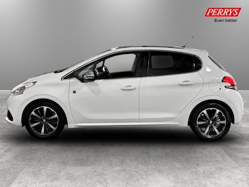 Used Peugeot 208 2019 for sale - 77743686: Photo
